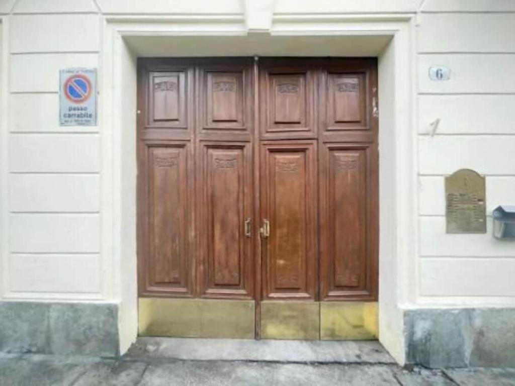 Porta Palazzo 15 Min - Suite Con Netflix & Wi-Fi Torino Exterior foto